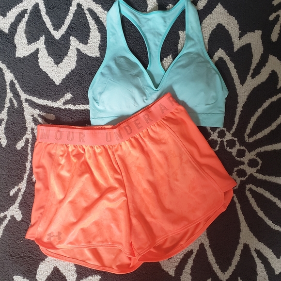 Under Armour Pants - Brand New Orange Loose Fit Shorts